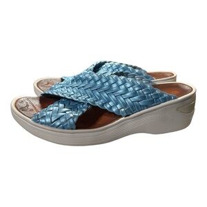 Bzees Dainty Womens Wedge Sandals Size 9.5 M.